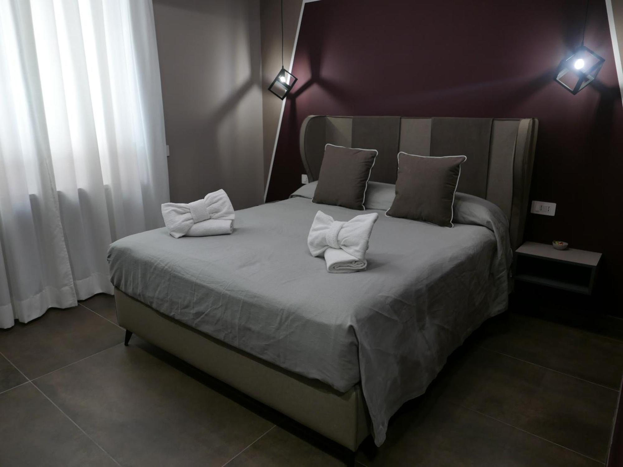 Re Lazzarone Suite Napoli Exterior foto