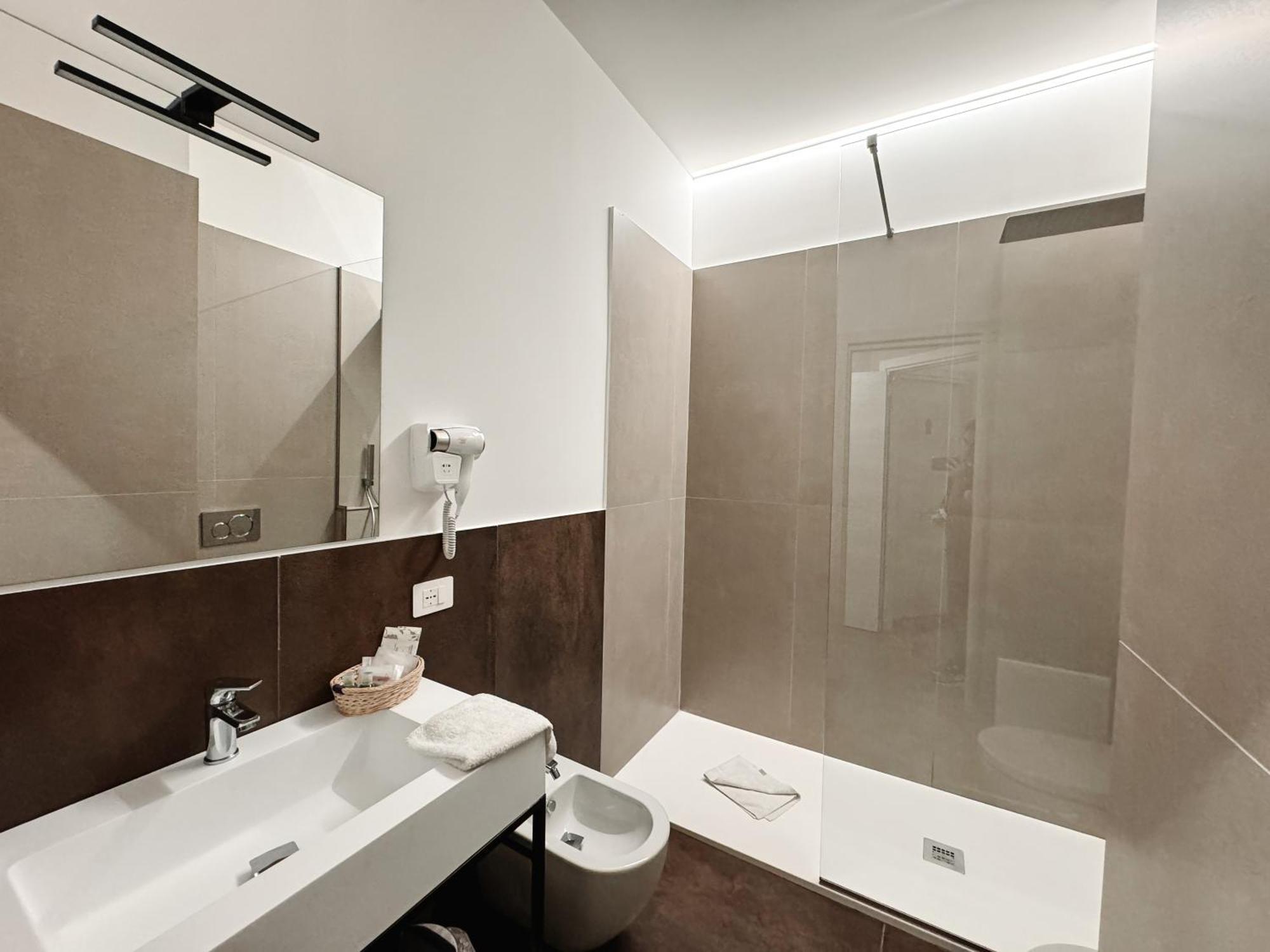 Re Lazzarone Suite Napoli Exterior foto