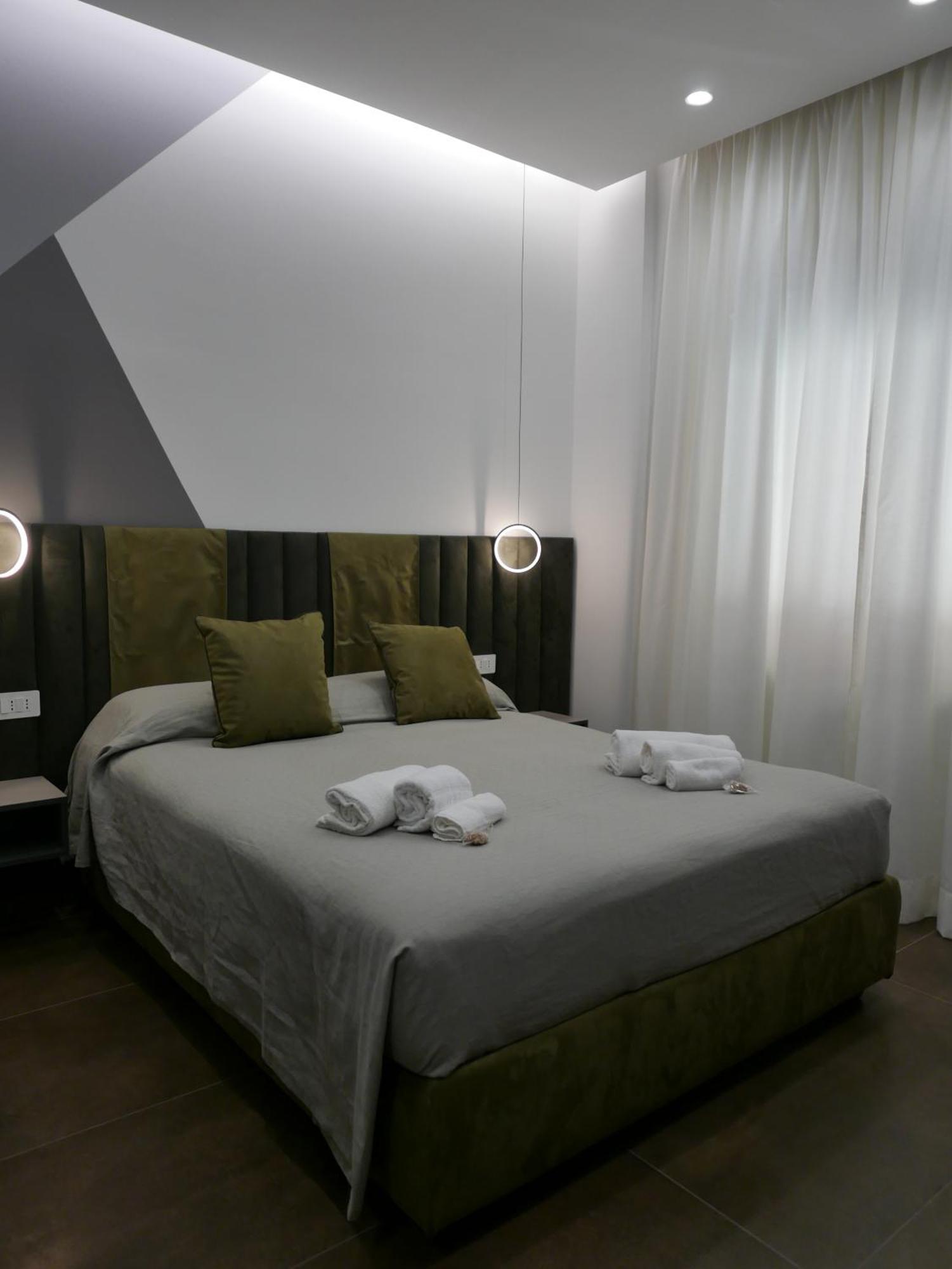 Re Lazzarone Suite Napoli Exterior foto