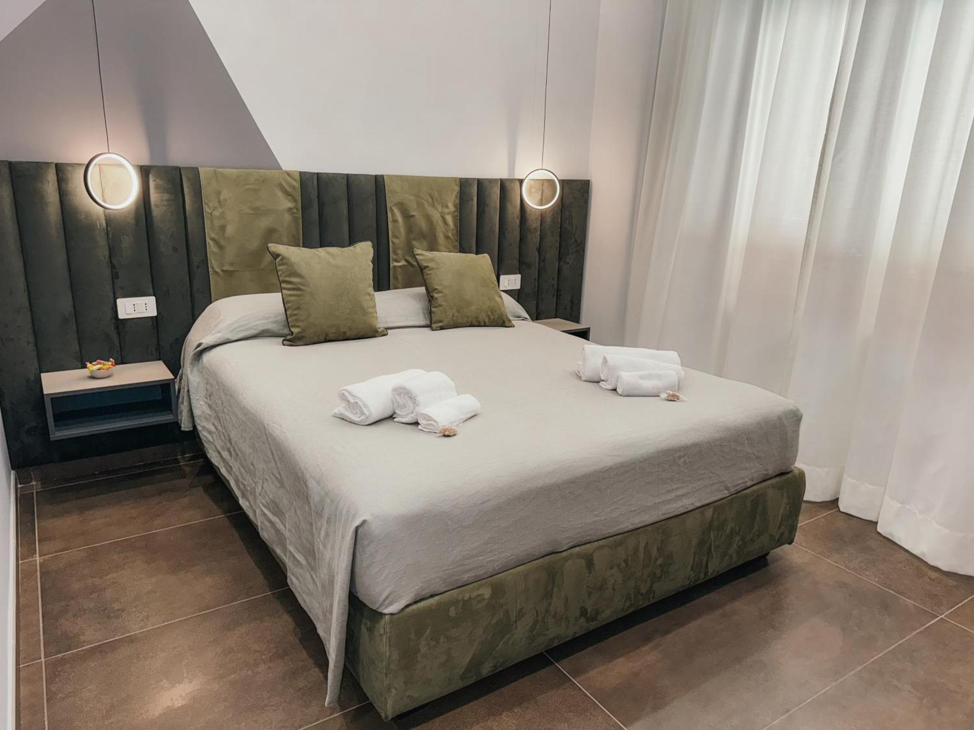 Re Lazzarone Suite Napoli Exterior foto