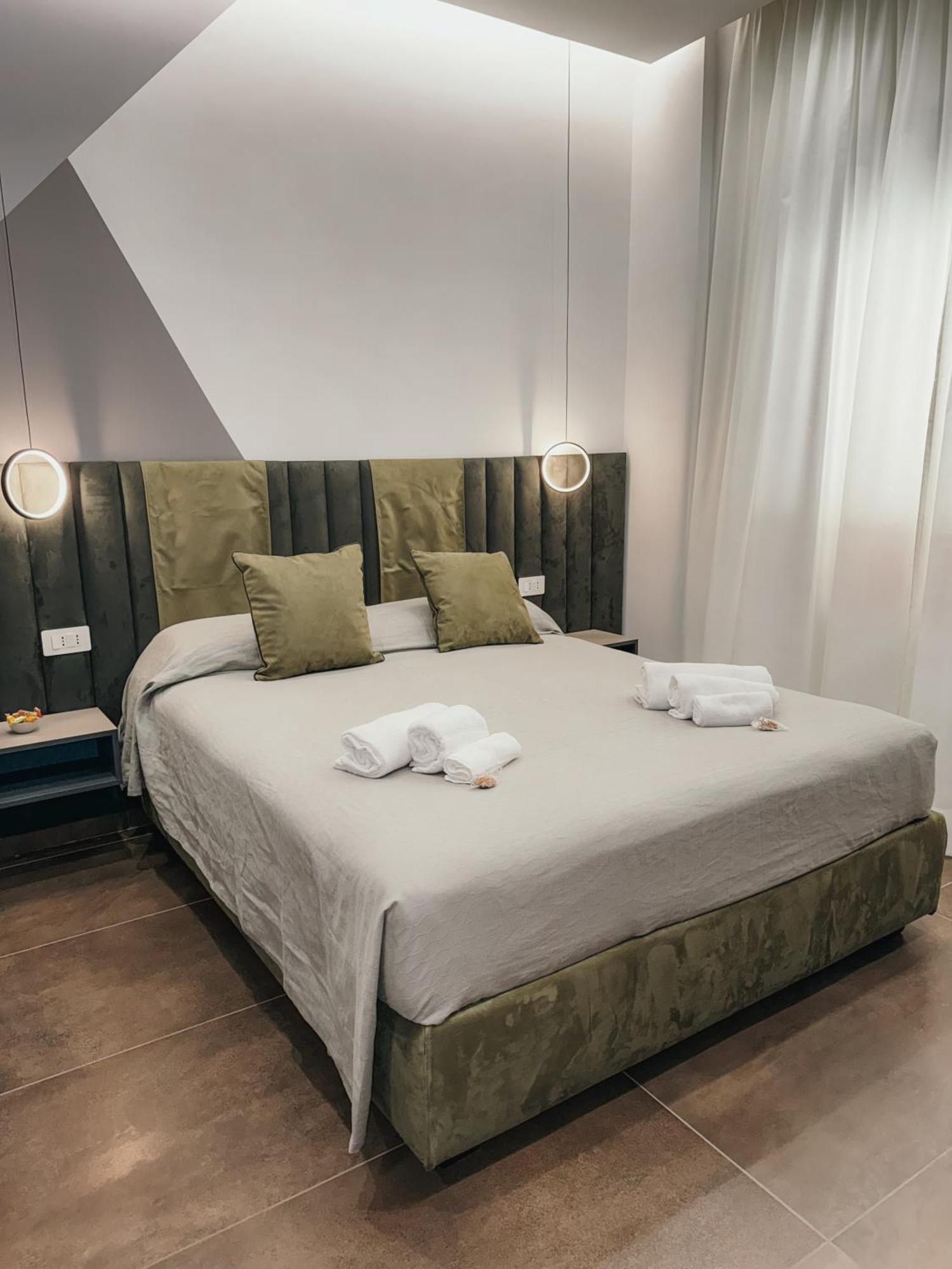 Re Lazzarone Suite Napoli Exterior foto